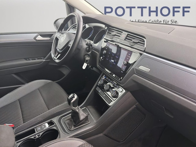 Volkswagen Touran 1.5 TSI