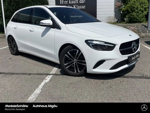 Mercedes-Benz B 180 Progressive