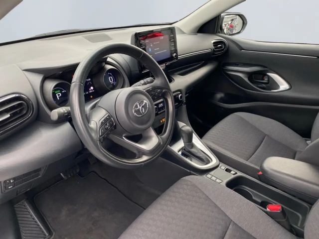 Toyota Yaris Hatchback Hybride Team D