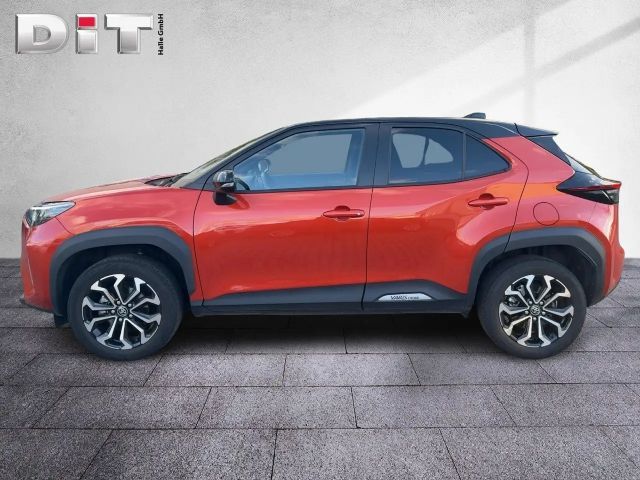 Toyota Yaris Cross 1.5 Spicy Edi Klima Kamera Sitzhzg