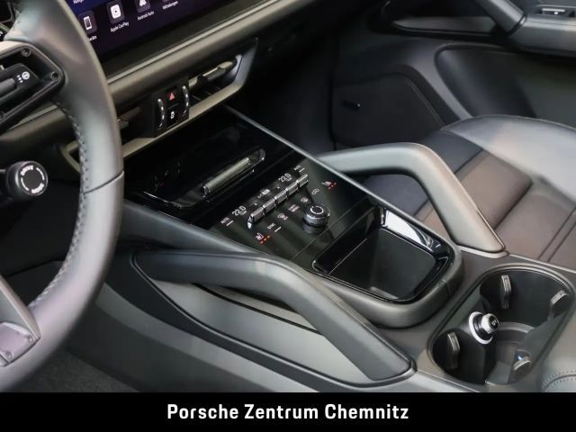 Porsche Cayenne Black Edition