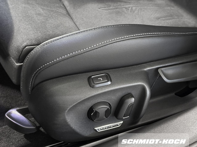 Volkswagen Passat 2.0 TDI Business DSG Variant