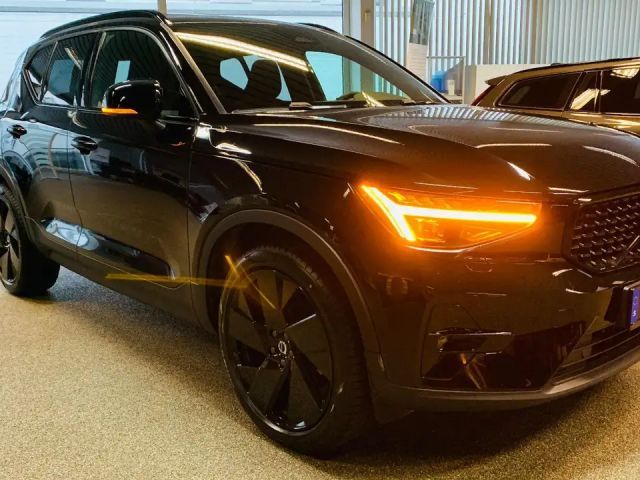 Volvo XC40 Plus