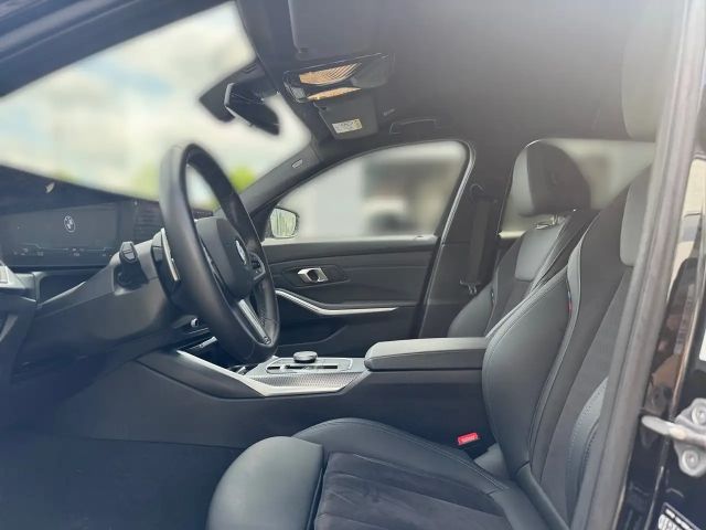 BMW 320 320d M-Sport Touring xDrive