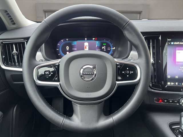 Volvo V90 AWD Core T6