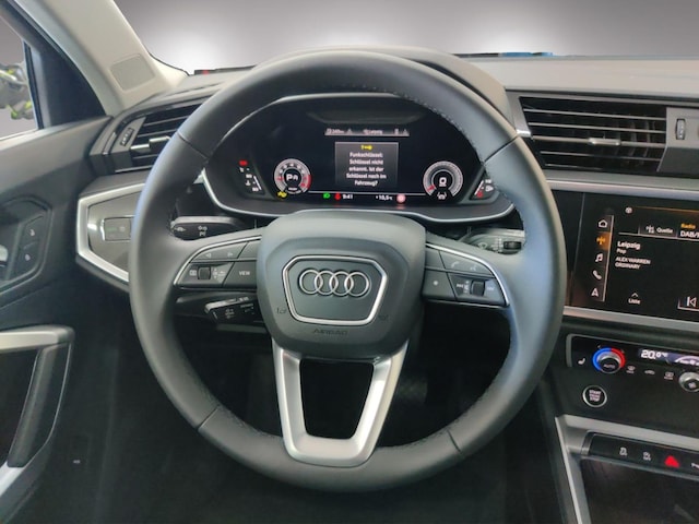 Audi Q3 S-Tronic
