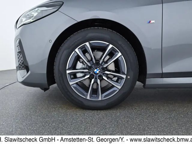 BMW 218 218d Active Tourer Sedan