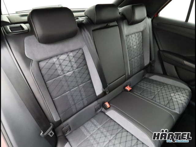 Volkswagen T-Roc 1.5 TSI DSG R-Line