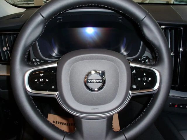 Volvo XC60 AWD Plus Recharge T6