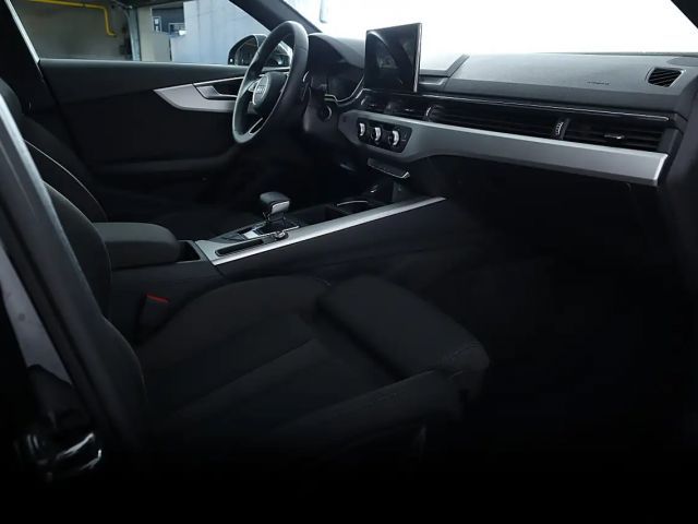 Audi A4 35 TDI Avant S-Tronic Sport