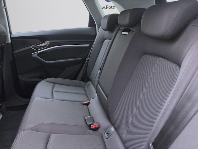 Audi Q8 e-tron 50 Quattro S-Line