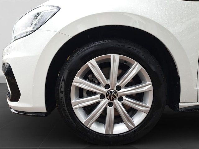 Volkswagen Touran 1.5 TSI DSG R-Line