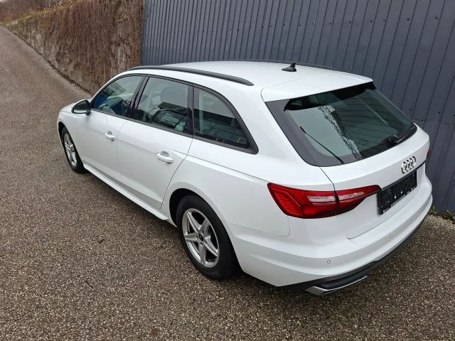 Audi A4 30 TDI