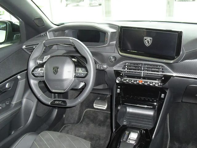 Peugeot 2008 EAT8 GT-Line