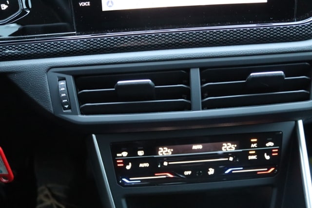 Volkswagen Taigo 1,0 TSI AHK LED ACC Kam