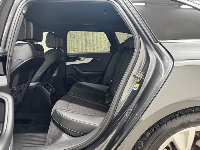 Audi A4 40 TFSI Avant Quattro S-Line S-Tronic