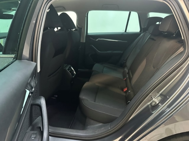 Skoda Octavia 2.0 TDI Combi Style Style