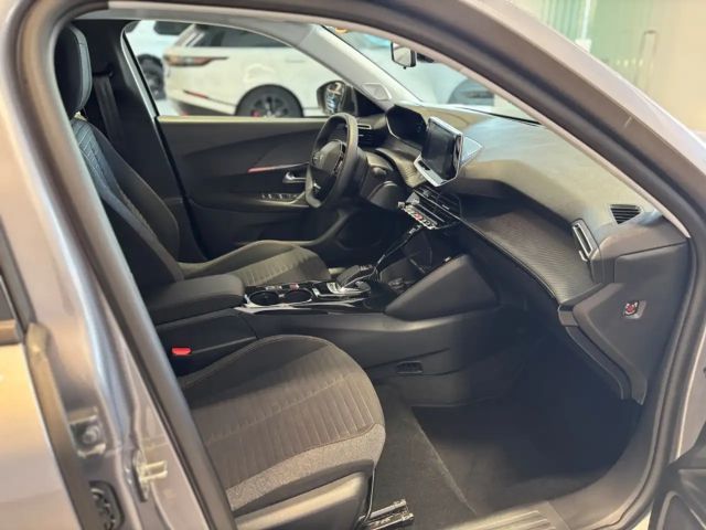 Peugeot E-2008 Active Pack