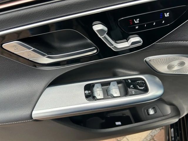 Mercedes-Benz EQE SUV AMG Line Premium