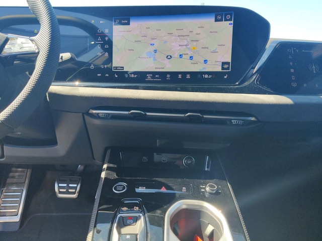 Audi A6 Quattro S-Tronic Sedan