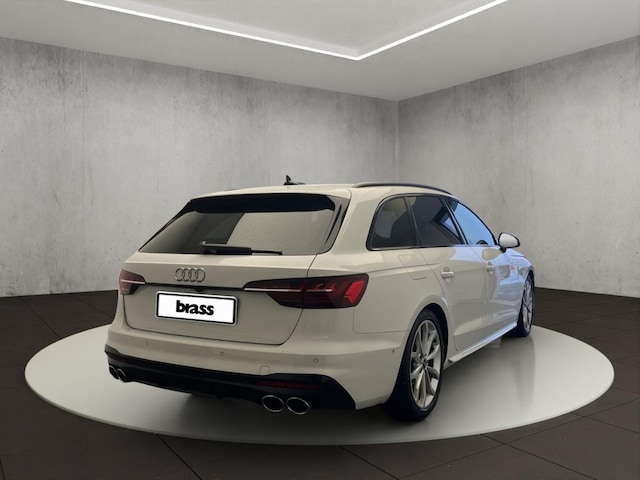 Audi S4 Avant Quattro