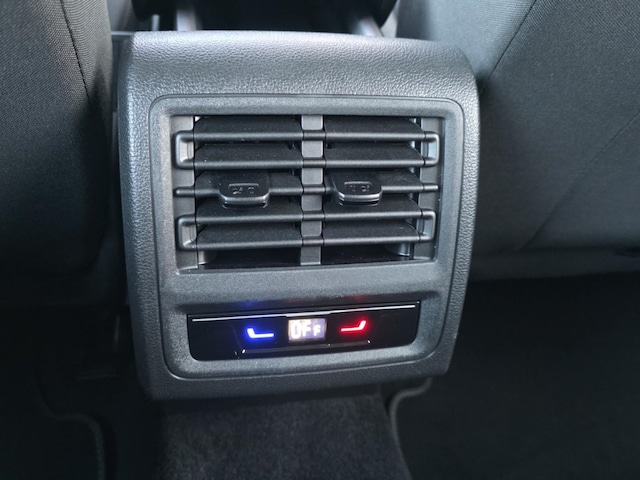 Volkswagen Golf 1.5 TSI Golf VIII Life Variant