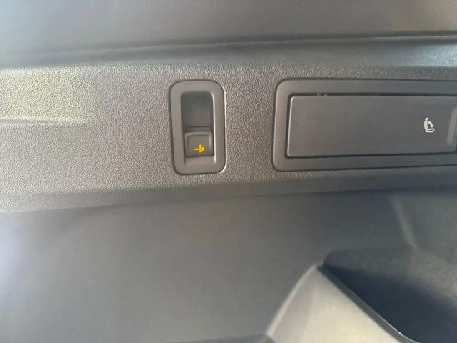 Volkswagen Tiguan 1.5 eTSI DSG R-Line