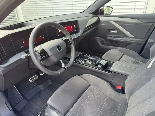 Opel Astra 1.2 Turbo Sports Tourer Turbo