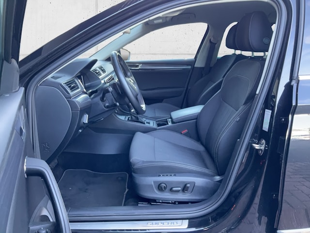 Skoda Superb 2.0 TDI Combi Style Style