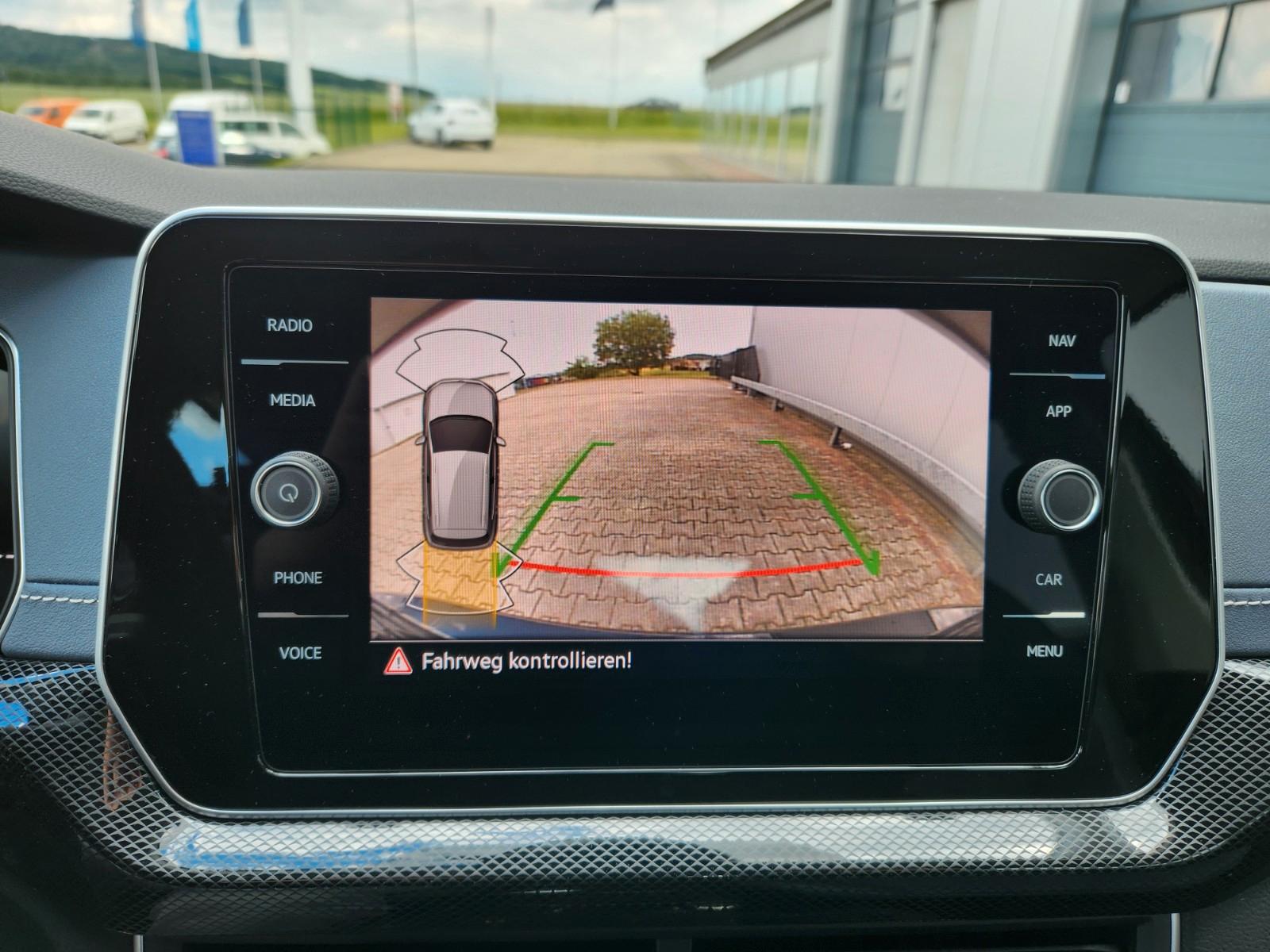 Volkswagen T-Cross IQ.Drive Style