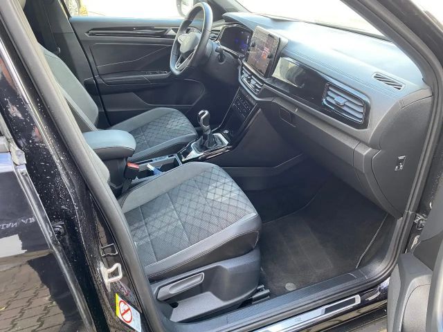 Volkswagen T-Roc IQ.Drive R-Line