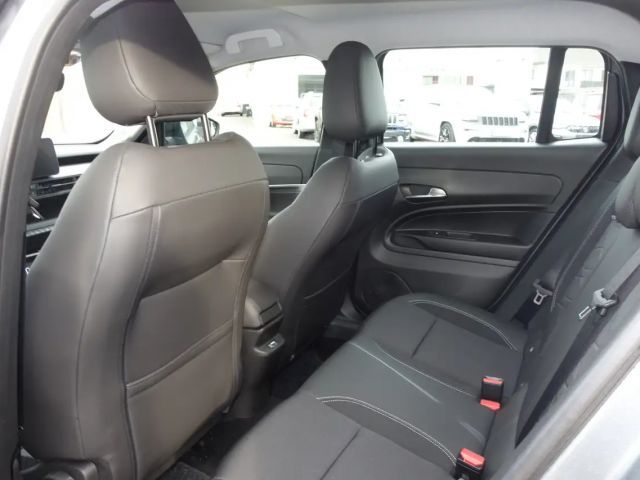 Jeep Avenger Altitude