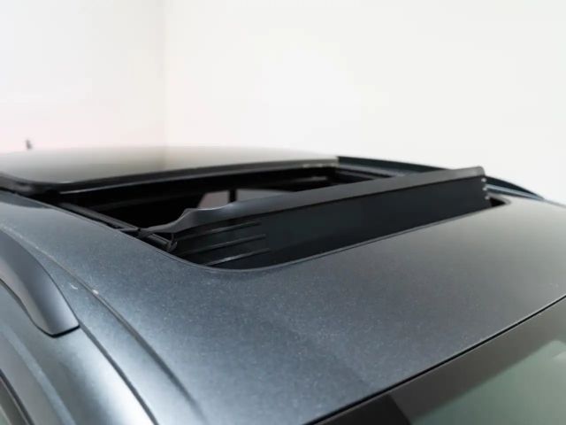 Audi SQ8 EXCLUSIVE BLACK PANO AHK MATRIX HUD 3D B&O 23Z 4x