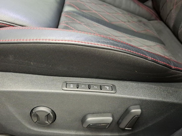 Skoda Octavia Combi RS iV