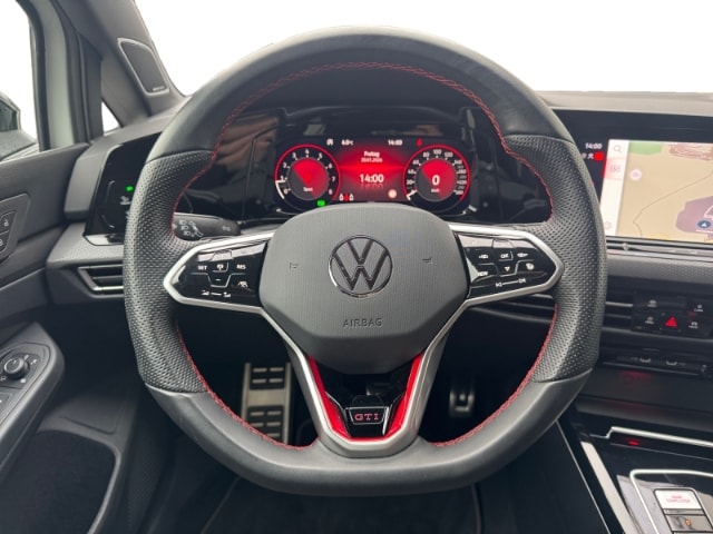 Volkswagen Golf 2.0 TSI DSG IQ.Drive Pro