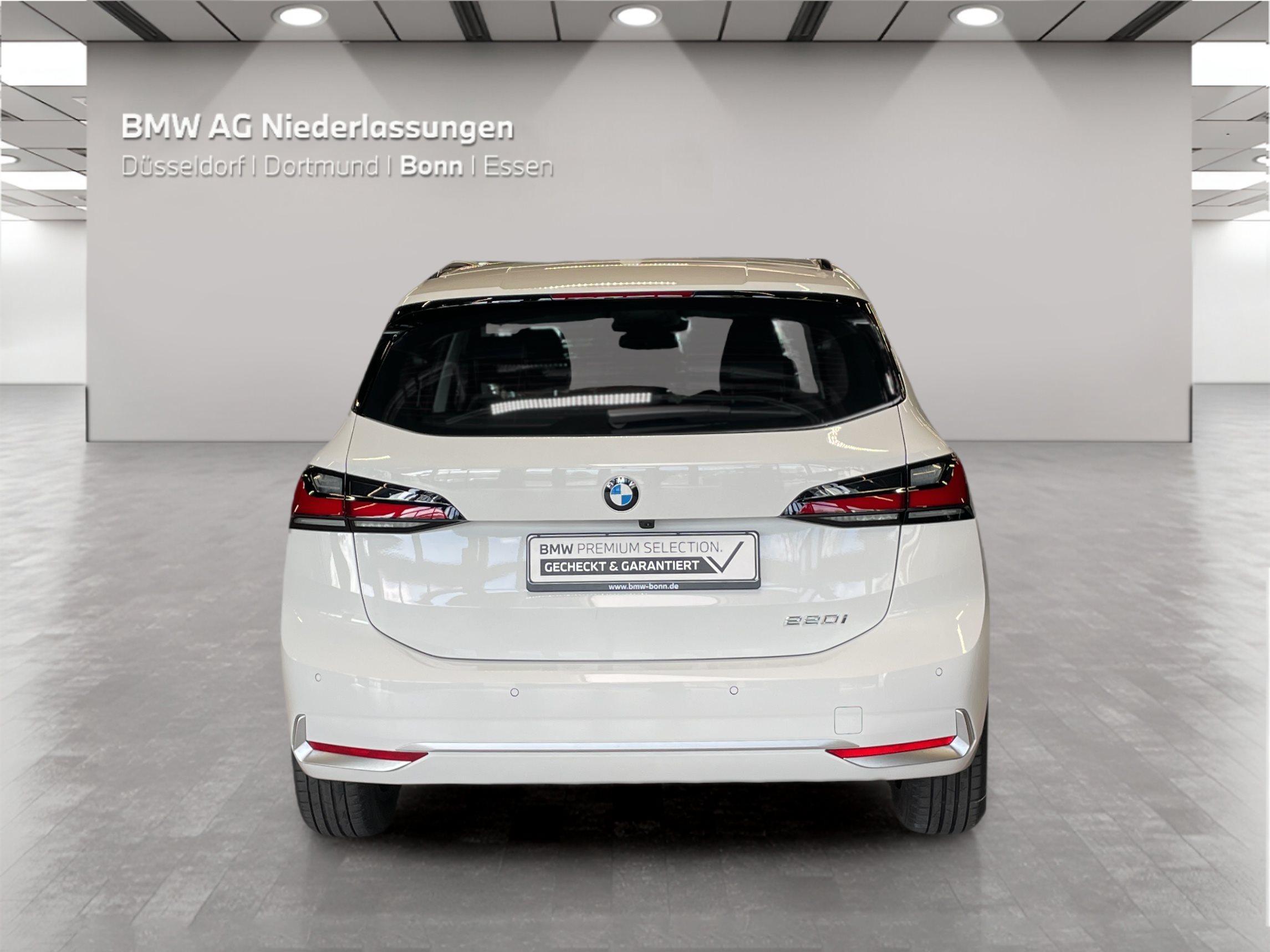 BMW 220 220i Active Tourer
