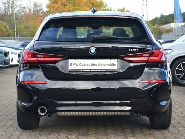 BMW 118 118i Advantage pakket Sedan
