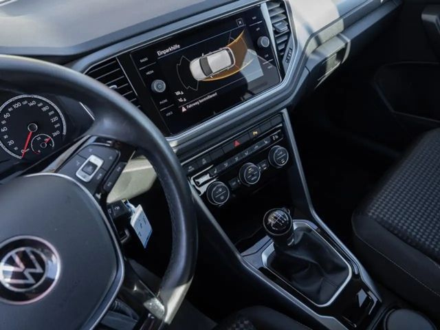 Volkswagen T-Roc Active TSI AHK NAV ACC el. Heckklap.