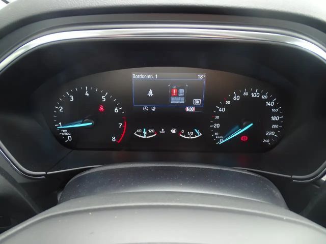 Ford Focus Titanium Wagon