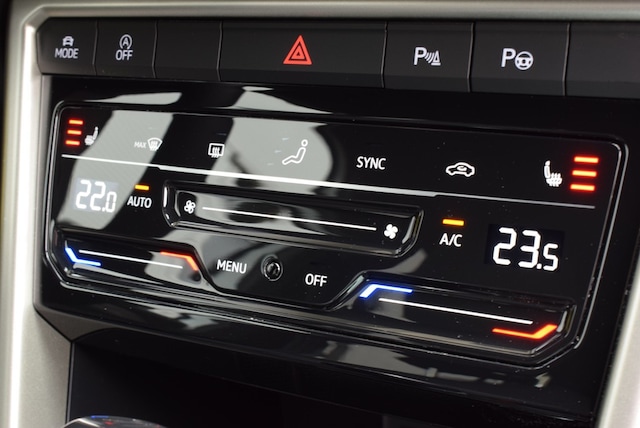 Volkswagen T-Roc 1.5 TSI DSG Move