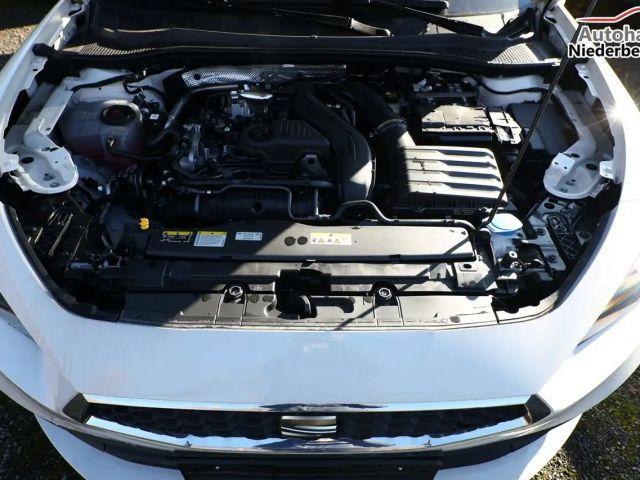 Seat Leon 1.5 eTSI DSG Sportstourer Style