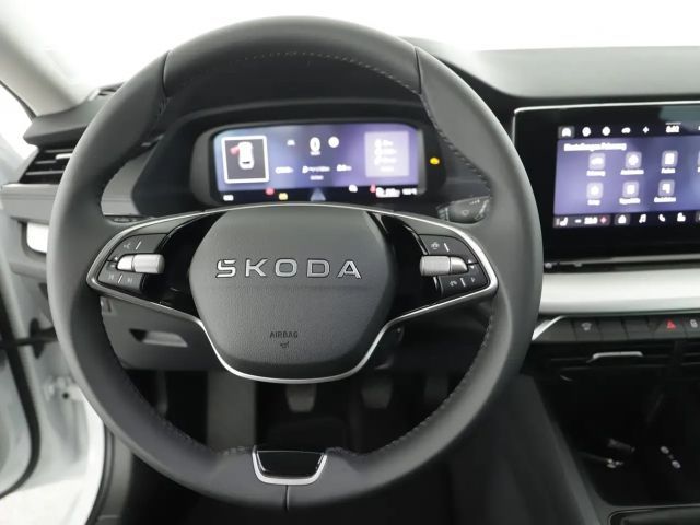 Skoda Octavia Essence TSI