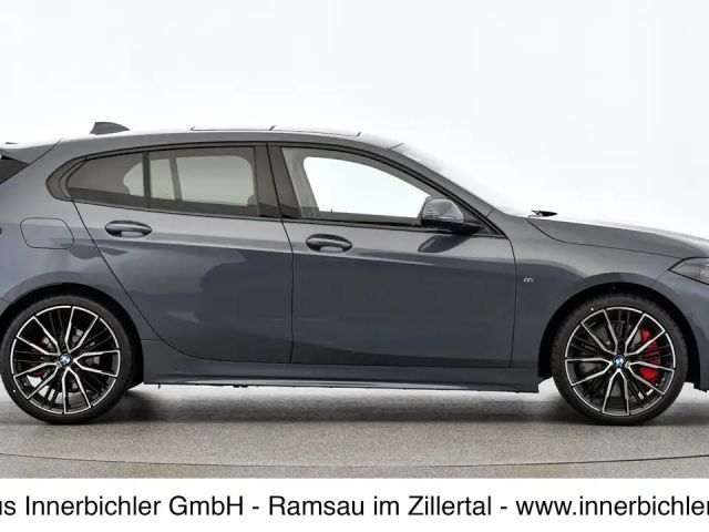 BMW 120 120d xDrive