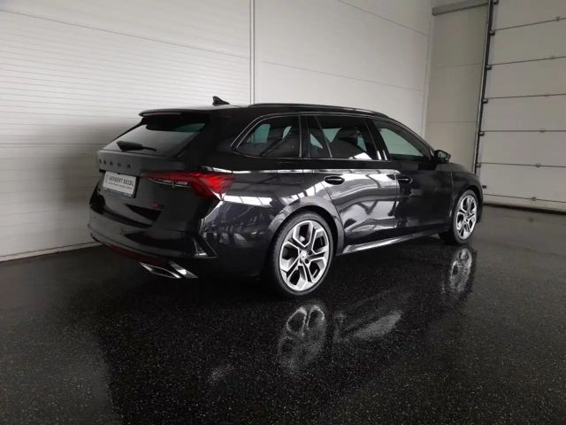 Skoda Octavia Combi RS