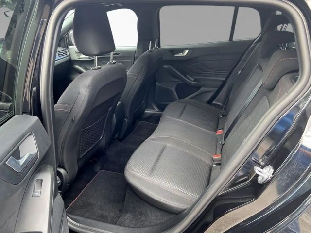 Ford Focus EcoBoost ST Line Wagon