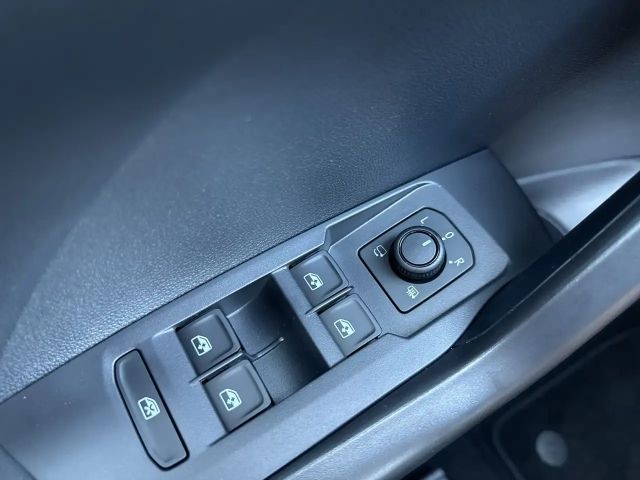 Volkswagen T-Cross 4Me TSI