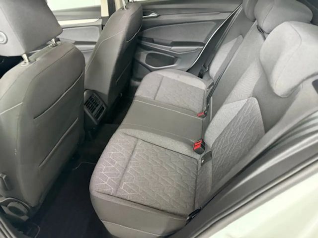 Volkswagen Golf 1.0 TSI Golf VIII Move