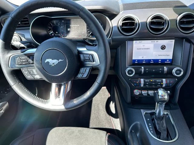 Ford Mustang Convertible GT 5.0 V8