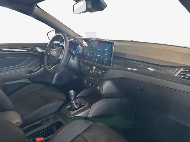 Ford Focus EcoBoost ST Line Wagon