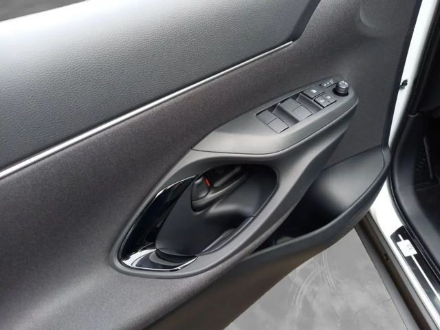 Toyota Yaris Cross Teamplayer,Safety-Paket,Winter-Paket